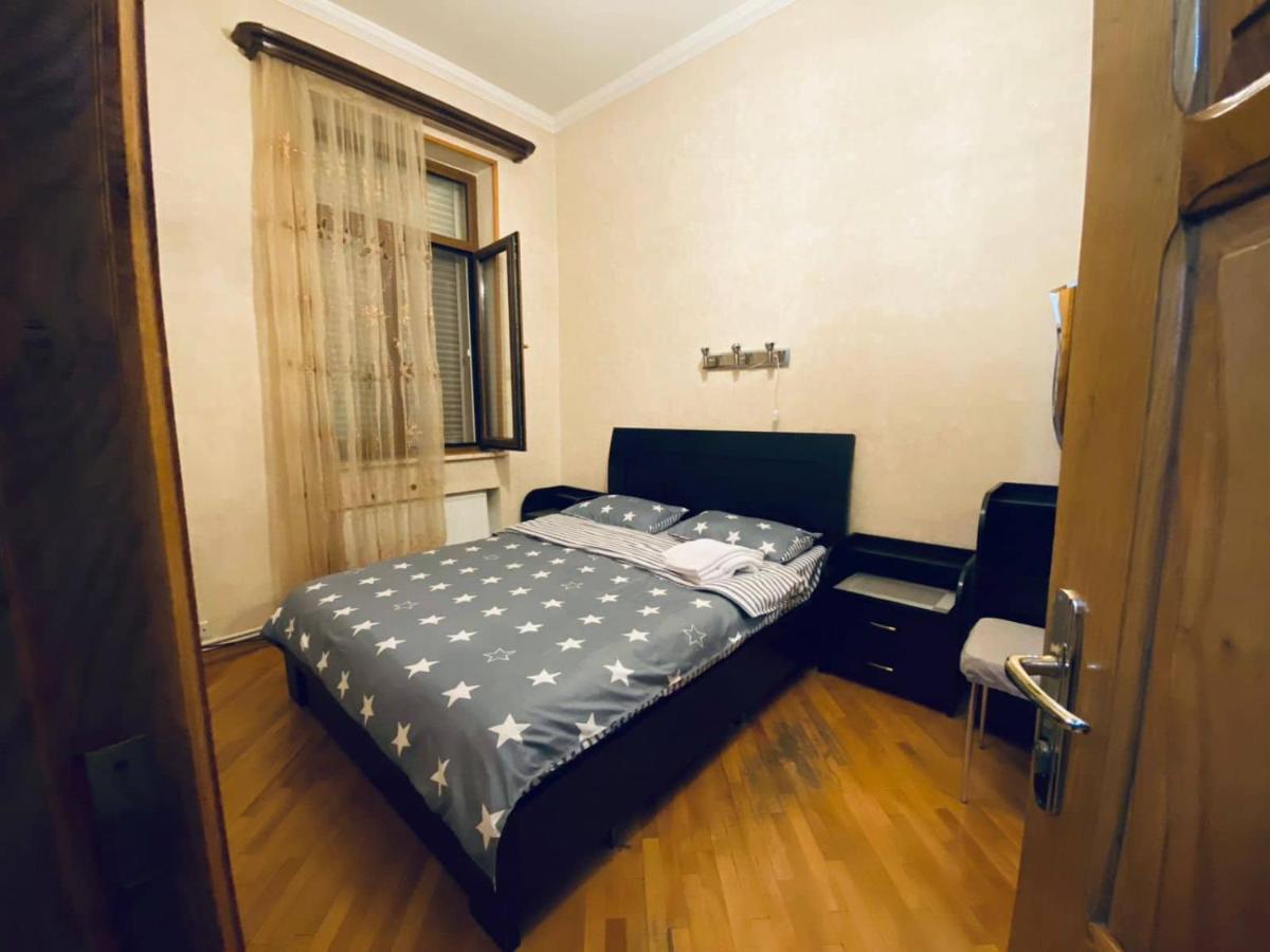 Barnaba Apartment Tbilisi ภายนอก รูปภาพ