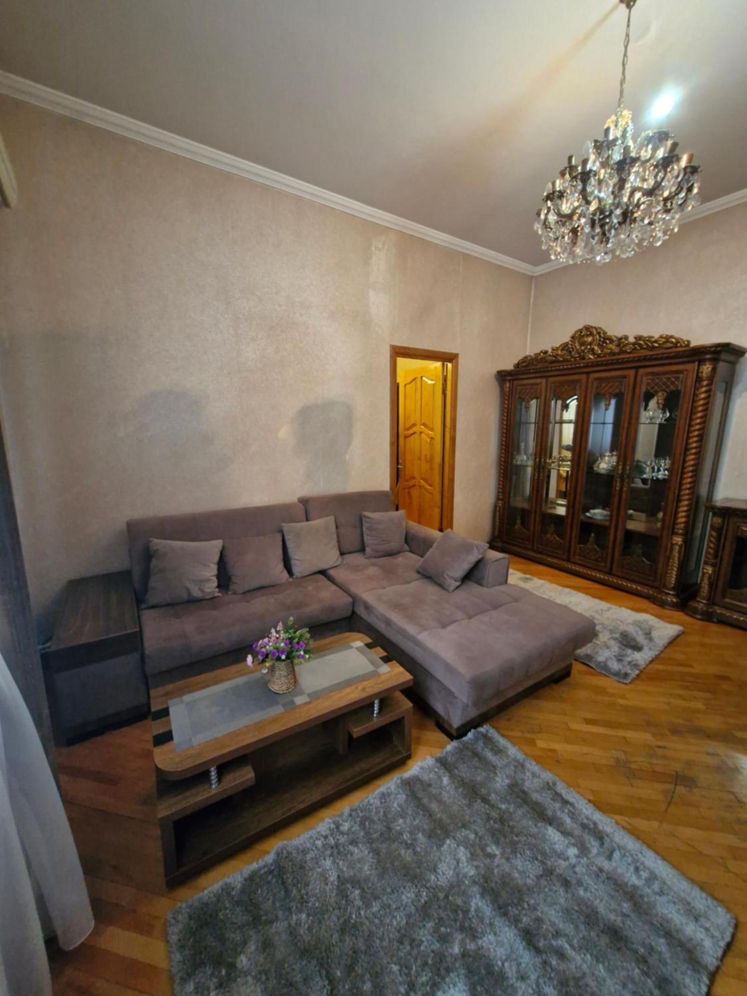 Barnaba Apartment Tbilisi ภายนอก รูปภาพ